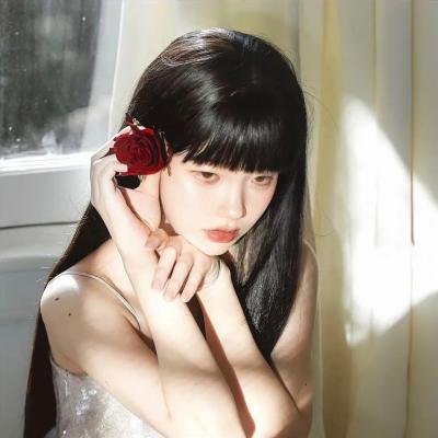 秘林謎村